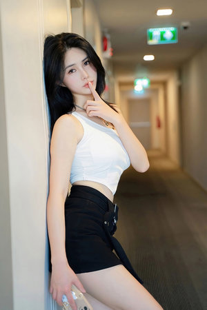 泰坦之血国际服游戏(blood of titans)下载